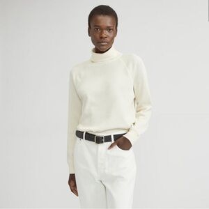 Everlane Cream Raglan Sleeve Waffle Knit Turtleneck